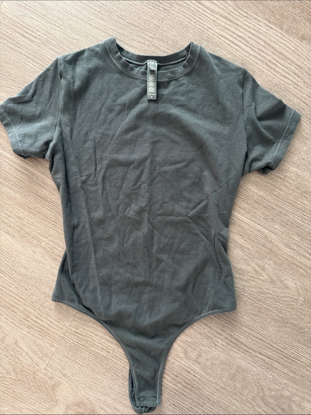 SKIMS Women’s Dark Green/Grey Short Sleeve Bodysuit